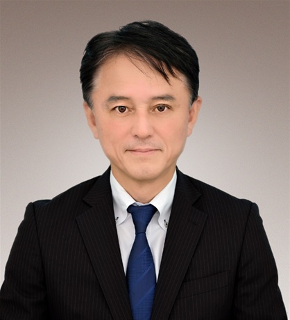 窪田　悟嗣